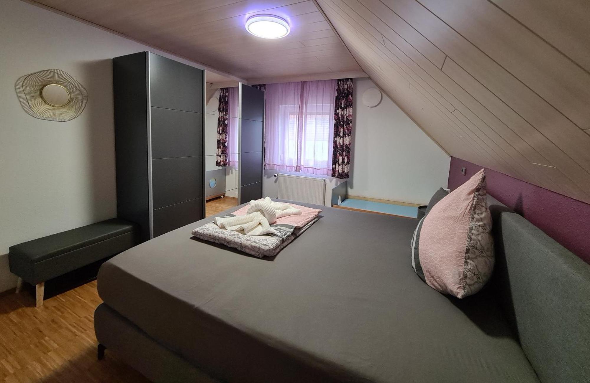 Ferienwohnung Pflueger Mit Terrasse Lauda-Königshofen Exterior foto